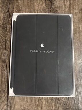 Apple iPad Air Smart Cover in Black/ Charcoal MGTM2ZM/A